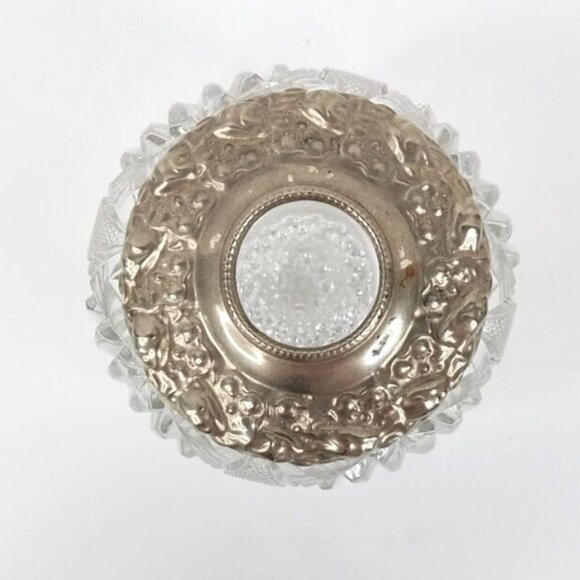 Hair Receiver Jar Pressed Cut Glass 3.5" Bowl Silver Tone Lid Embossed Vintage - Picture 5 of 6